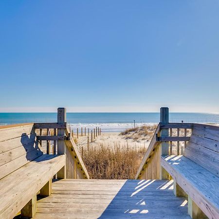 Lovely Emerald Isle Home, Walk To Beach! Bagian luar foto